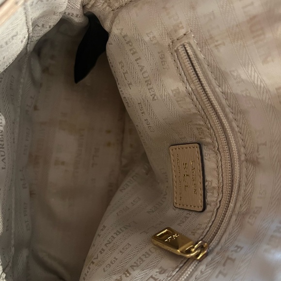 Ralph Lauren Newbury Cross Body - Picture 6 of 7